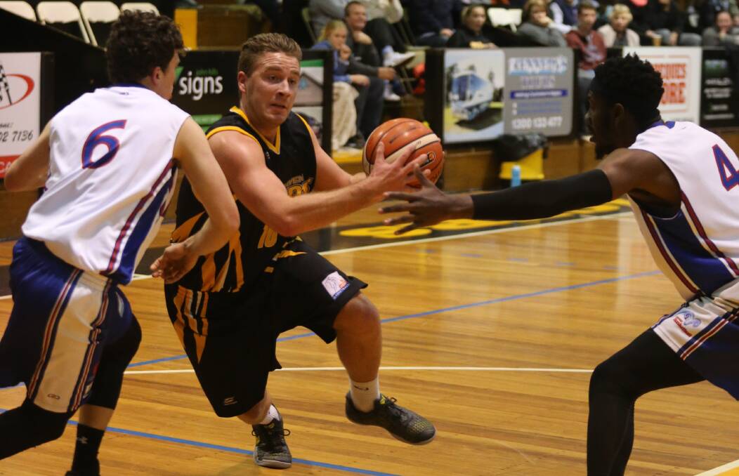 ON FIRE: Shoalhaven Tigers point guard Alex Brown led his team in scoring on both games against Dubbo and Queanbeyan at the weekend. Photo: ROBERT CRAWFORD