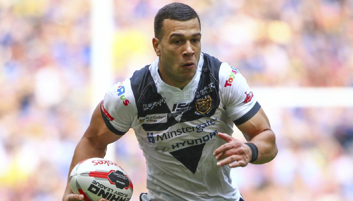 Carlos Tuimavave playing for Hull FC
