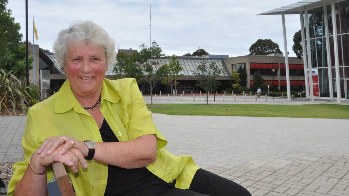 ON LEAVE: Shoalhaven Mayor Joanna Gash says she is taking leave to campaign for Gilmore MP Ann Sudmalis. 