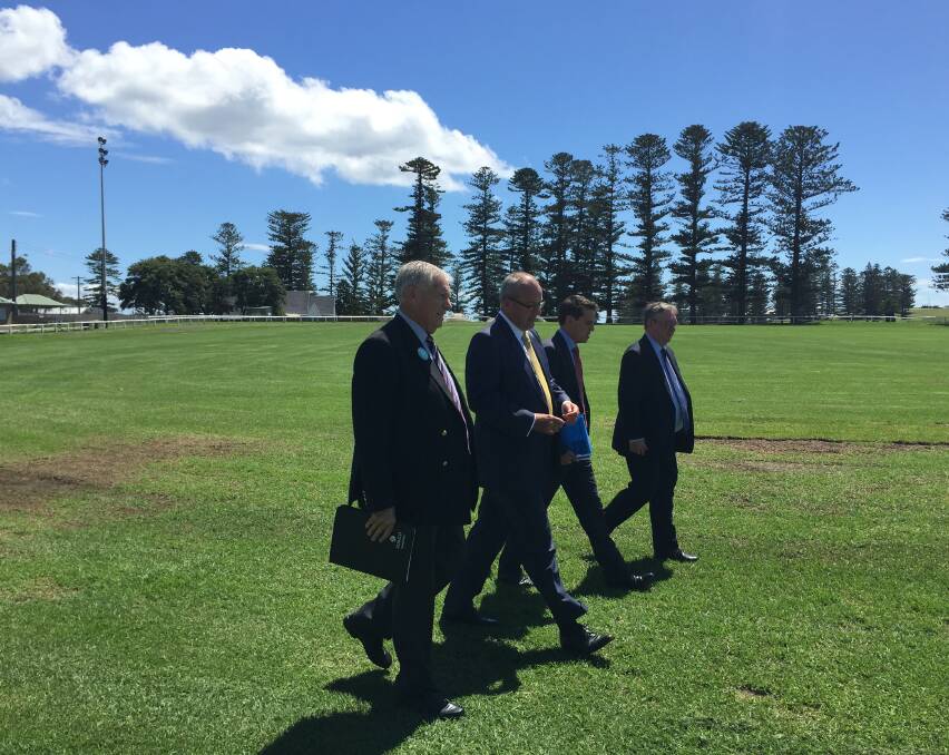 stop mergers: NSW Opposition leader Luke Foley (second from left) in Kiama last week to oppose the proposed merger with Shoalhaven. Picture: Glen Humphries