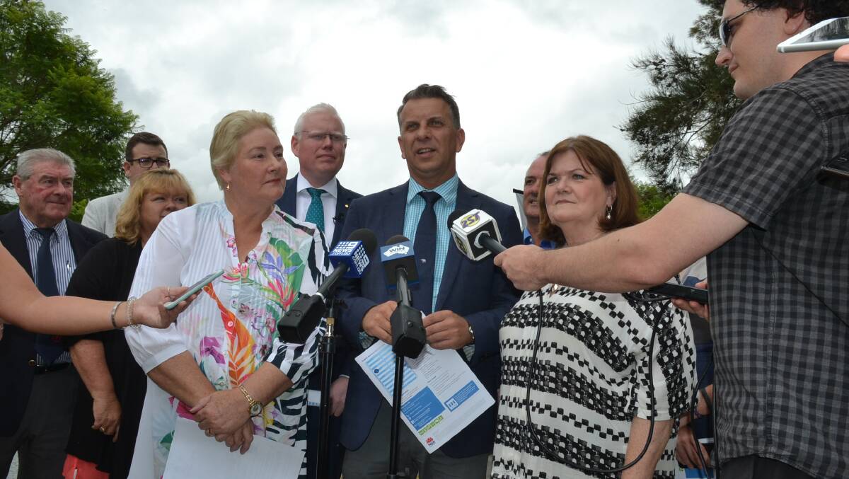 NSW Minister for Transport Andrew Constance flanked by Gilmore MP Ann Sudmalis, Kiama MP Gareth Ward, Paul Green MLC and South Coast MP Shelley Hancock at Monday's announcement of the preferred new crossing over the Shoalhaven River and assoacited works.
