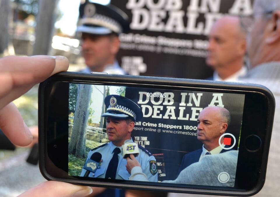 INFORMATION: Shoalhaven Local Area Commander Superintendent Steve Hegarty and NSW Assistant Commissioner Peter Barrie launch the Shoalhaven Dob in a Dealer campaign in Nowra.