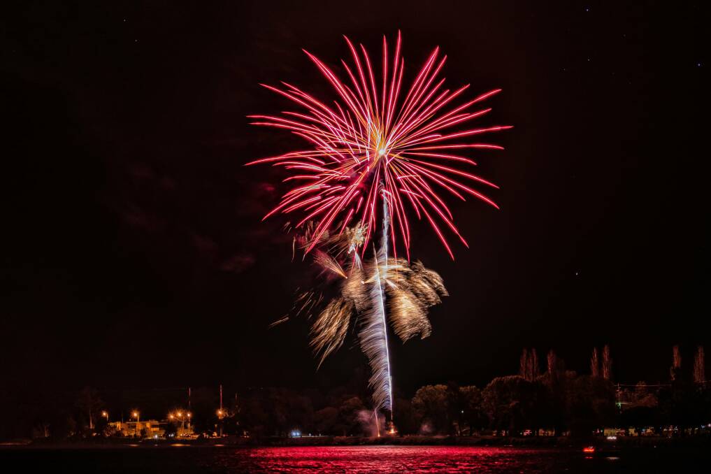 Some of the spectacular fireworks from this year's Shoalhaven River Festival. Matt Jeffrey Photography
