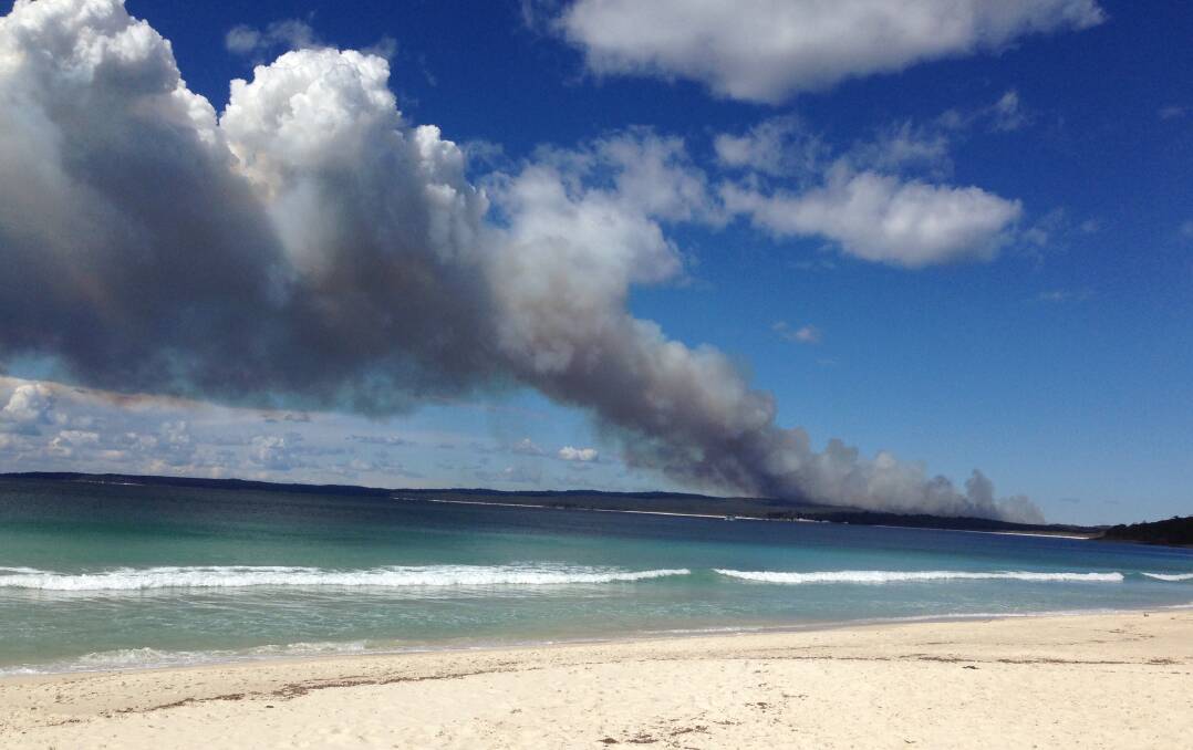 The smoke plume from the Wreck Bay fire is clearly visible from Vincentia, with reports of flames can even be seen. Photo: Bonnie Cullen