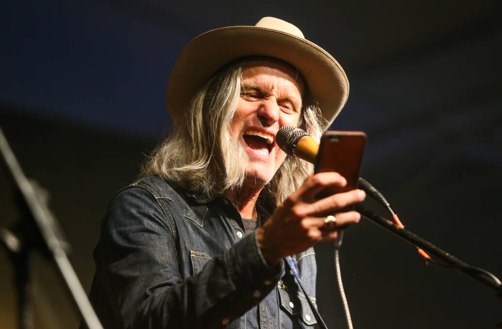 US entertainer Steve Poltz will be performing in Nowra on March 28. Photo: Morgan Hancock