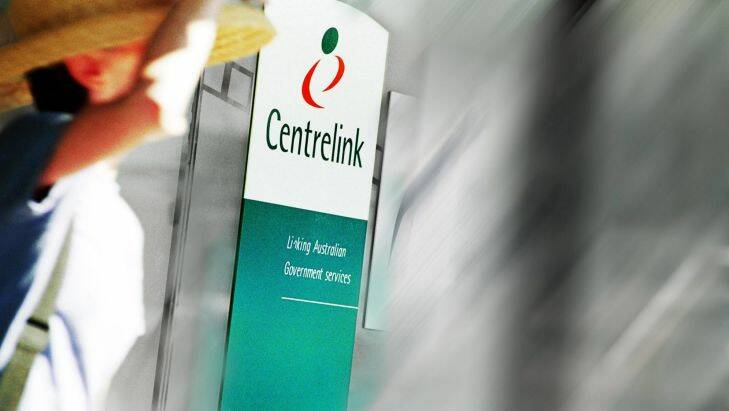 PIC BY ERIN JONASSON.
GENERIC HOLD FOR FILES.  CENTRELINK generic office, employment , jobs, job hunting,
EMPLOYMENT.MELB.020507.AFR. Photo: Erin Jonasson