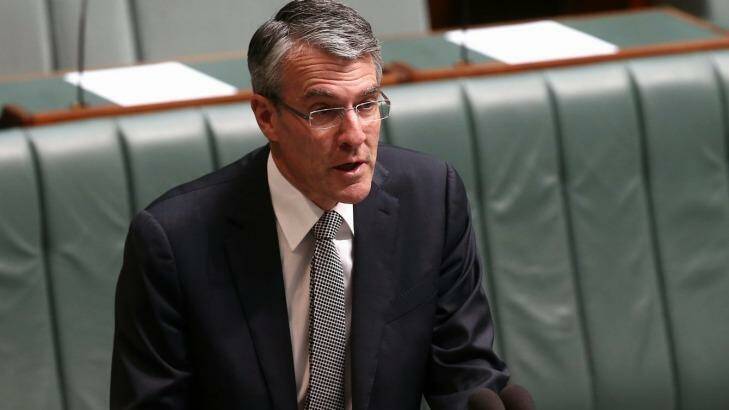 Shadow attorney-general Mark Dreyfus is calling on the government to better explain the counerterrorism laws. Photo: Alex Ellinghausen