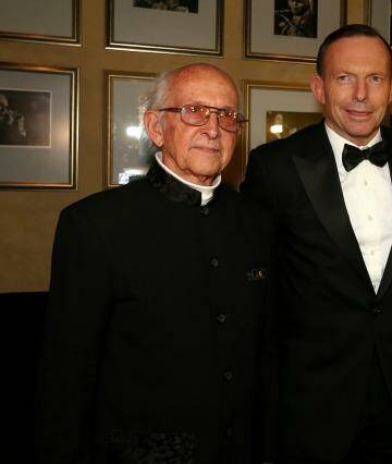 Prime Minister Tony Abbott at the National Press Club dinner. Photo: Alex Ellinghausen