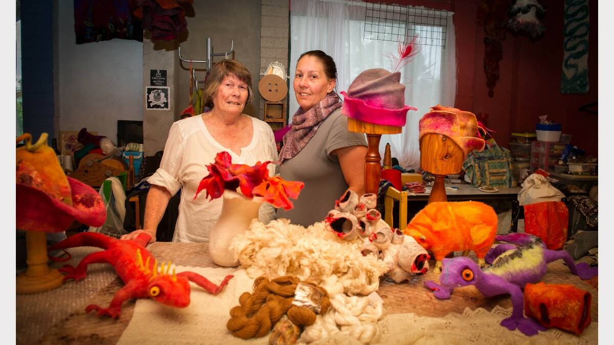 KIAMA:Barbara Wyles and her daughter Melinda Binkins are entering spinning and weaving work in this year's Sydney Royal Easter Show. 