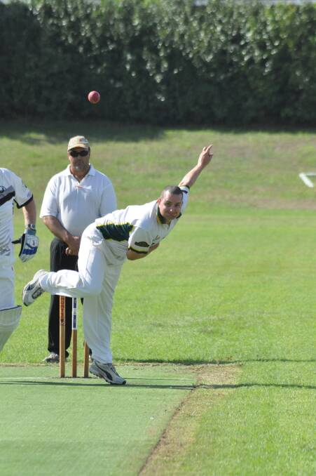 SHOALHAVEN: Shoalhaven Ex-Servicemen’s Vincent Morris tore through Berry-Shoalhaven Heads’ first innings order with 8/27 in the Shoalhaven District Cricket Association fourth grade grand final. 