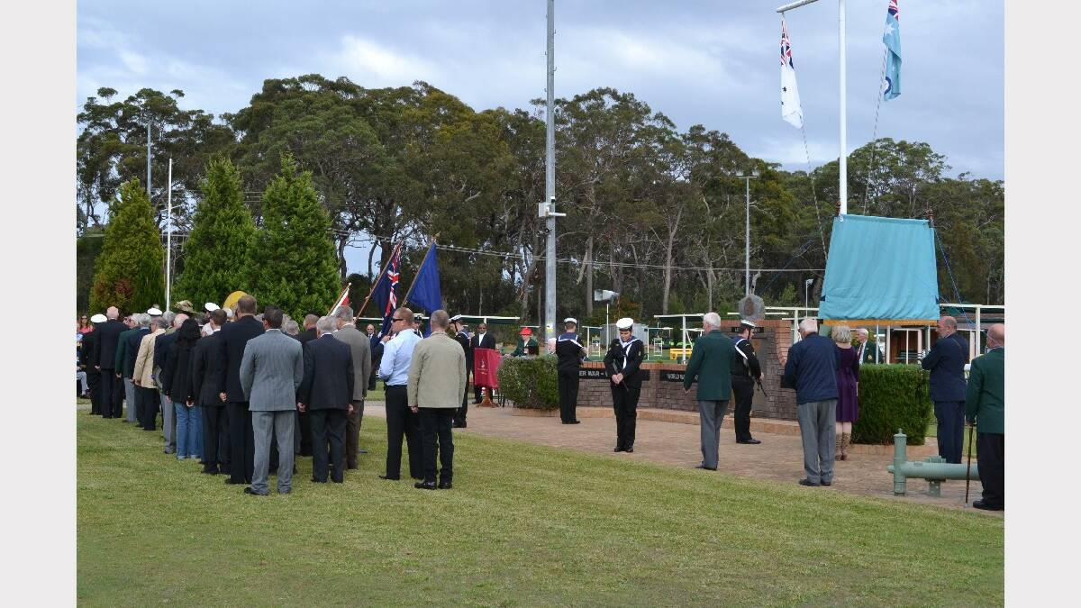 A mix of veterans, friends and family made up the large group who attended the Callala Beach Anzac Day service.