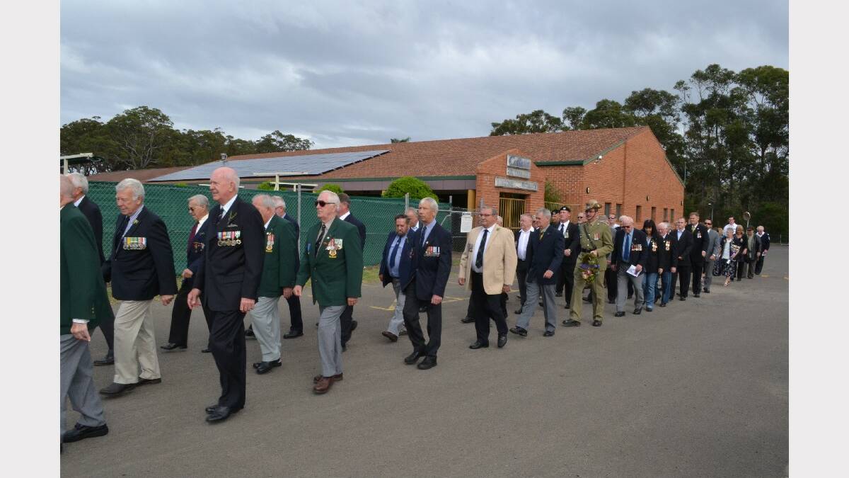 A mix of veterans, friends and family made up the large group who attended the Callala Beach Anzac Day service.