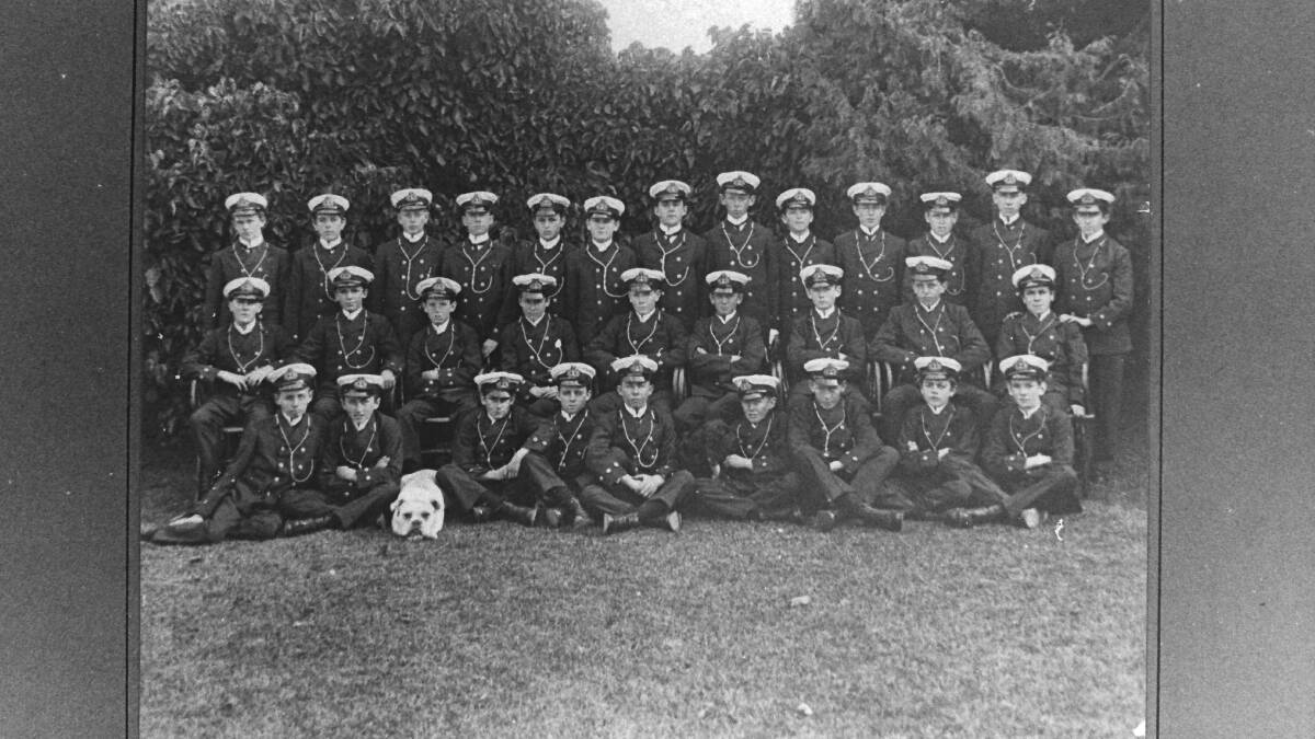 1914: Royal Australian Navy Cadet midshipman entry from 1914 at RANC North Geelong – GA Gould, RC Casey, FH Vail, HH Palmer, ICR Macdonald, OF McMahon, RC Spenser, GR Evans, PF Dash, K. Dudley, CC Baldwin, HML Waller, JF Rayment, AK Baxendall, JM Armstrong, HCK Melville, NH Hall, AP Cousin, RV Wheatley, PC Anderson, WH Thurlby, AR Hollingworth, AH Spurgeon, FGH Bolt, A. Kelly, AJG Tate, DD Aitken, GT Broadhurst, JW Morgan, LJ Towers and LE Royston.