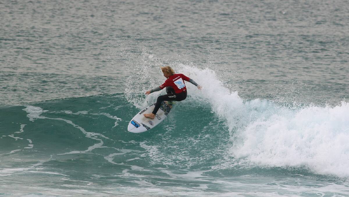 STRONG EFFORT: Beau Buckpitt enjoys the waves at Maroubra yesterday. Photo ETHAN SMITH / SURFING NSW.