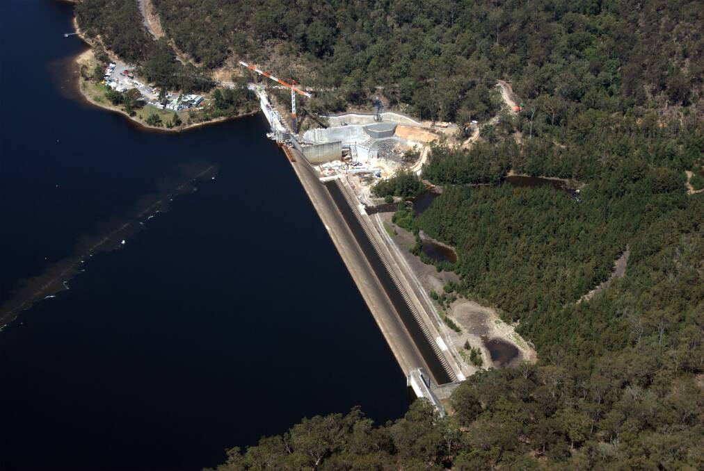 Aerial photo of Tallowa Dam.