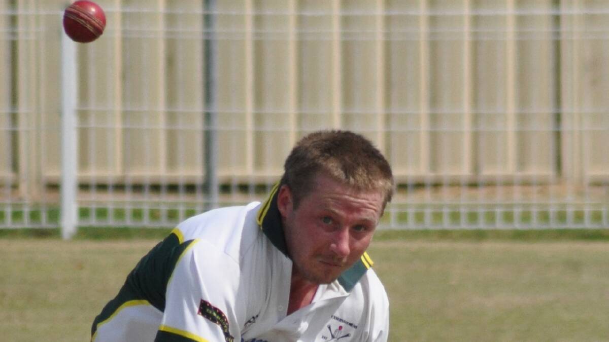 GOOD SPELL:  Ex-Servos paceman Shane Phillis did plenty of damage against Bay and Basin with figures of 4/24. Photo: PATRICK FAHY 