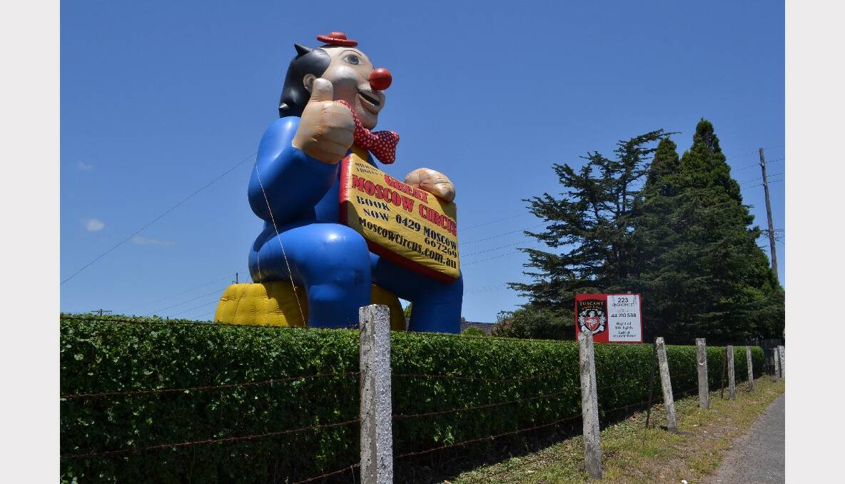 The giant clown at the Bryce farm, intersection of Illaroo Road and the highway.