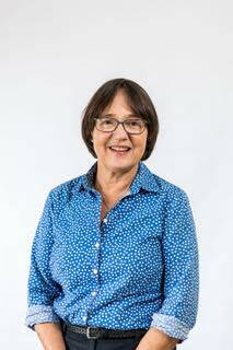 Dr Vicki McCartney also sits on the board of the South Eastern NSW Primary Health Network and thinks the federal government should be doing more in response to inadequte regional health systems.