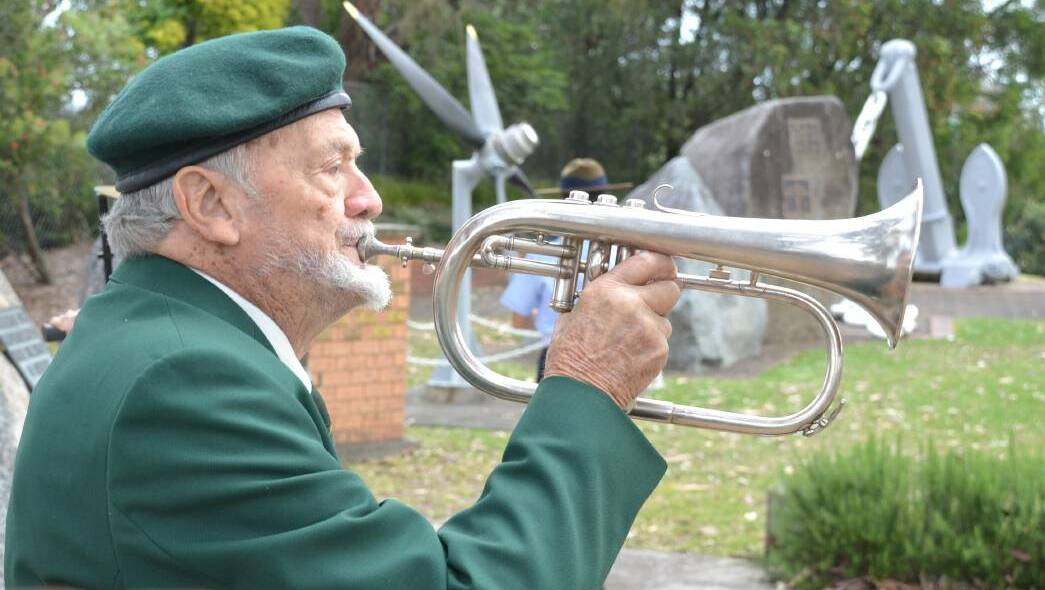 Vietnam veterans: Bugler Peter Williams at the 2021 service. Picture: Robert Crawford