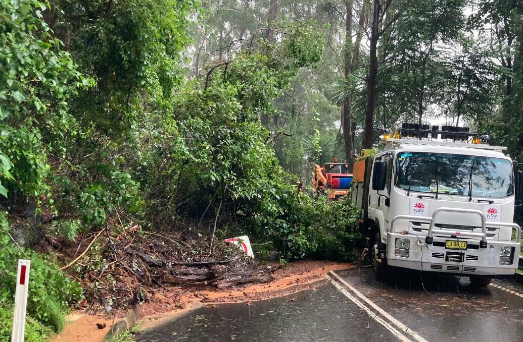 Transport for NSW crews cleaning up at Moss Vale Road. Image: supplied.