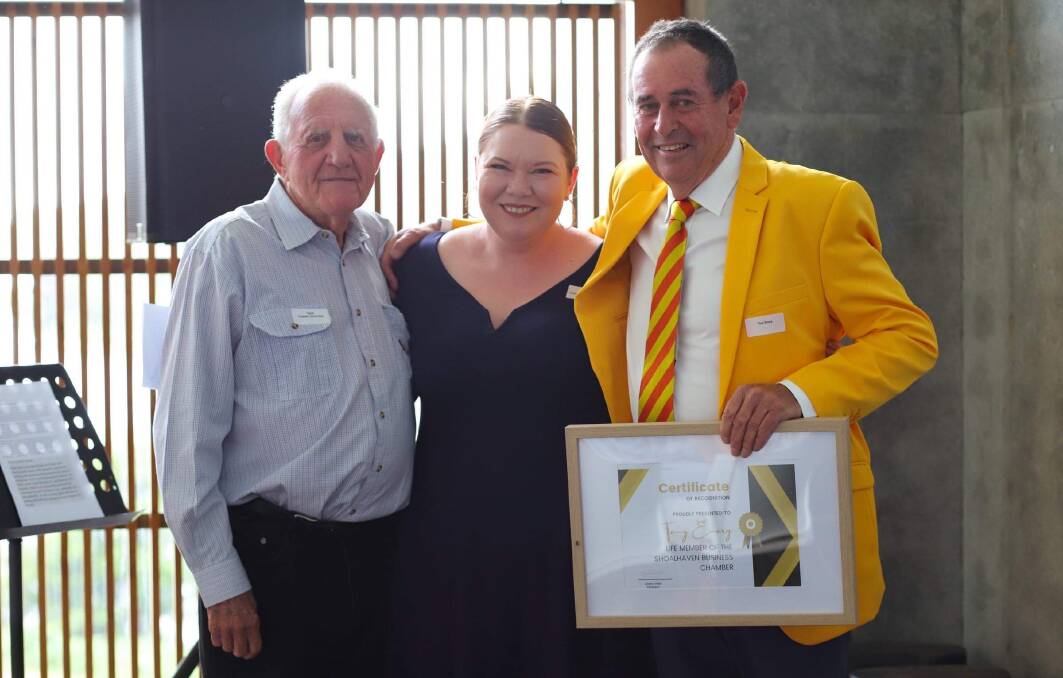 SUPER DINNER: David Goodman, president of Shoalhaven Business Chamber Jemma Tribe and Tony Emery at the chamber's Super Dinner on Friday, February 4. Image: Savvy Sally Co.