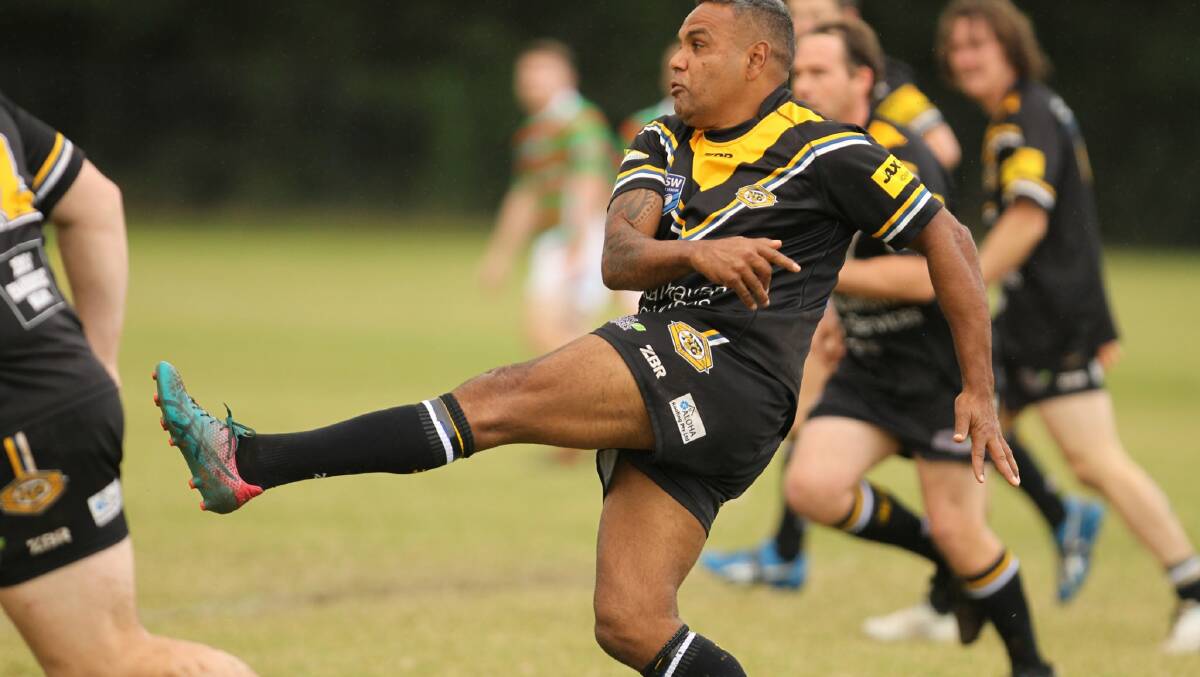 Geoffrey Johnson in action for the Nowra-Bomaderry Jets. Picture by David Hall 