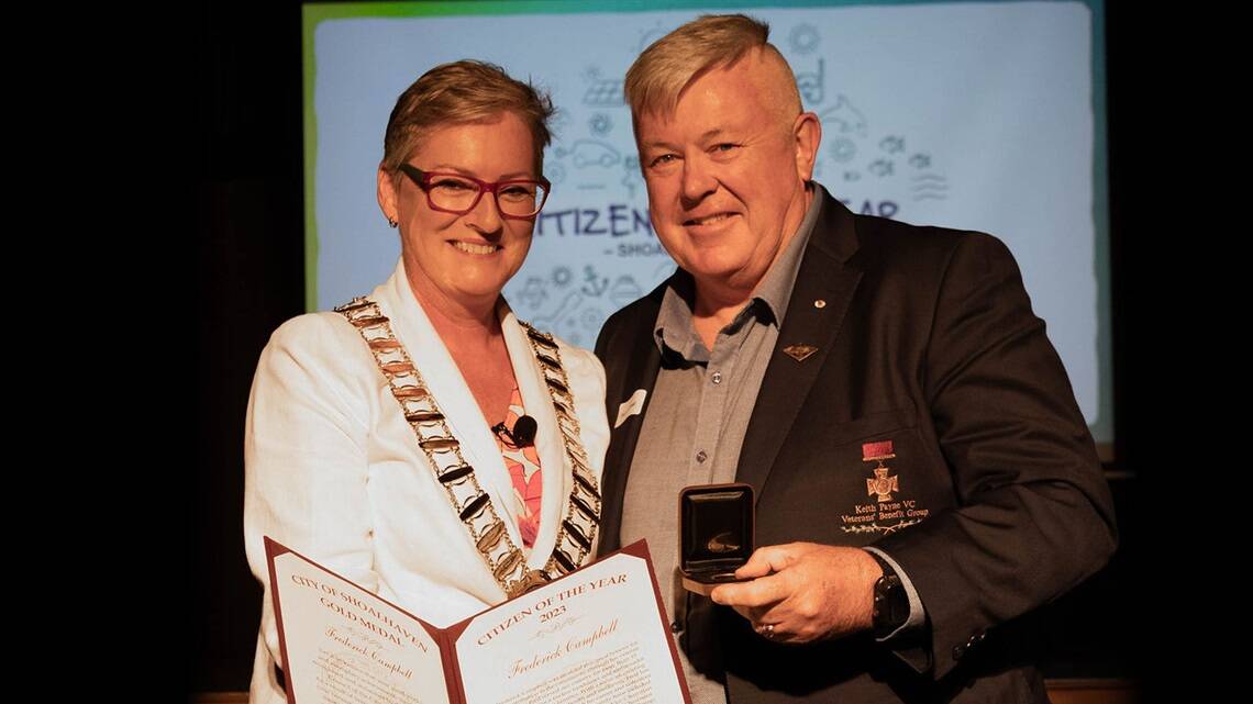 Mayor Amanda Findley and Shoalhaven Citizen of the Year, Fred Campbell. Supplied picture 