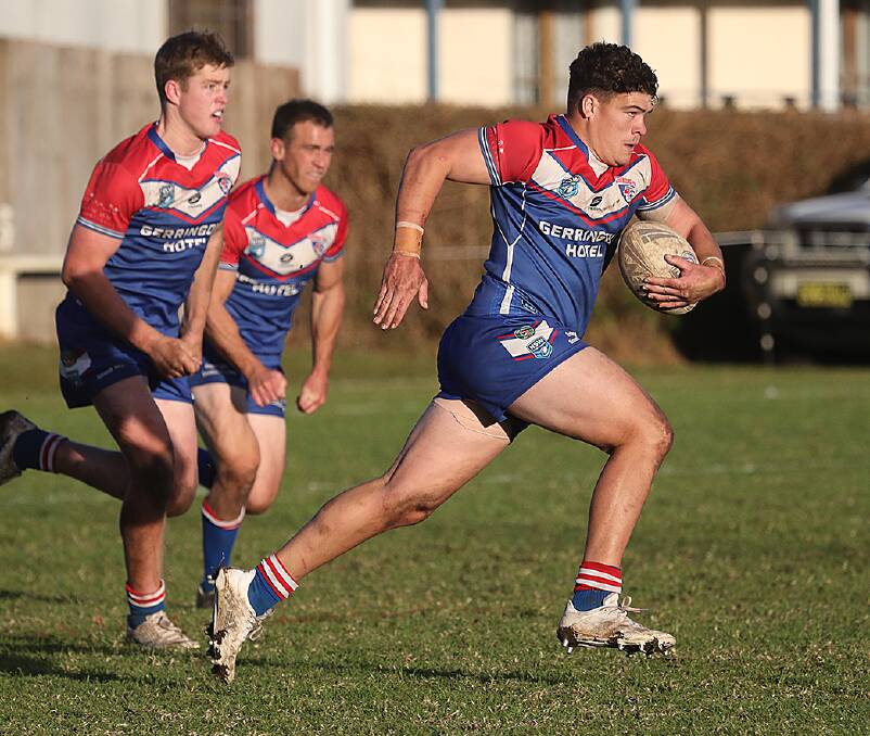 DOMINANT: Gerringong streaking in an earlier match this season against the Eagles. Picture: BRIAN SCOTT
