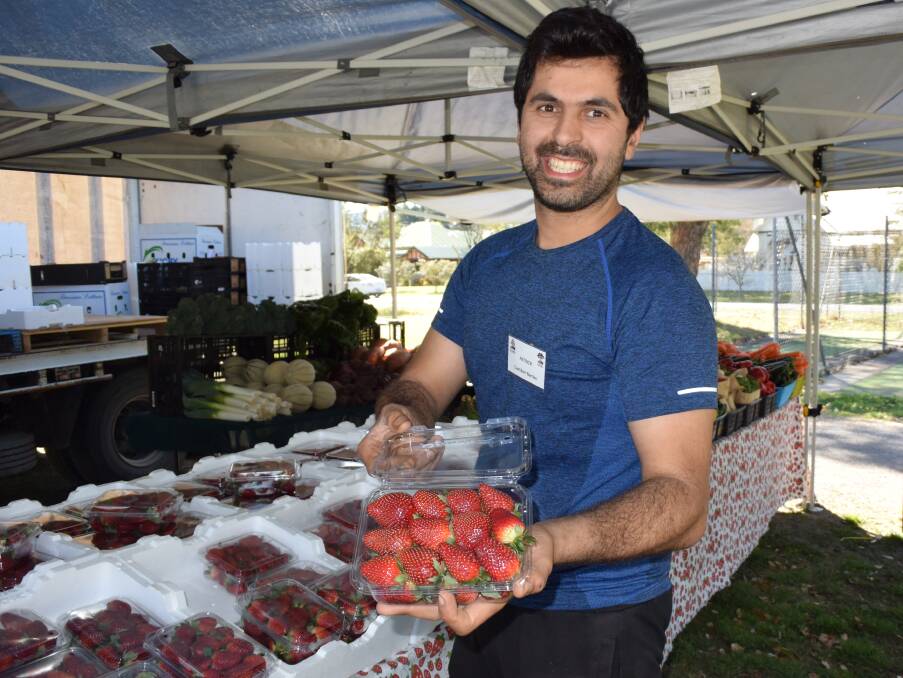 Buy beautiful berries at Berry Farmers’ Market