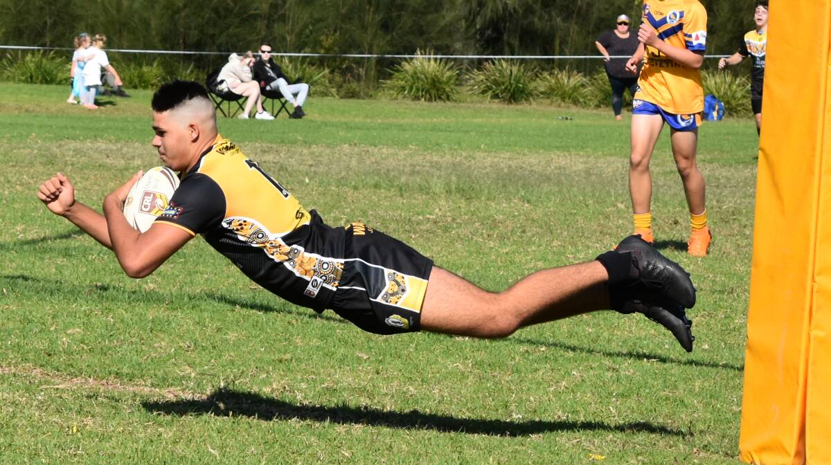 Try double: Nowra Warriors' player Jarrah Mcleod scoring his second try of the game against Dapto. Warriors went down 22-10. 