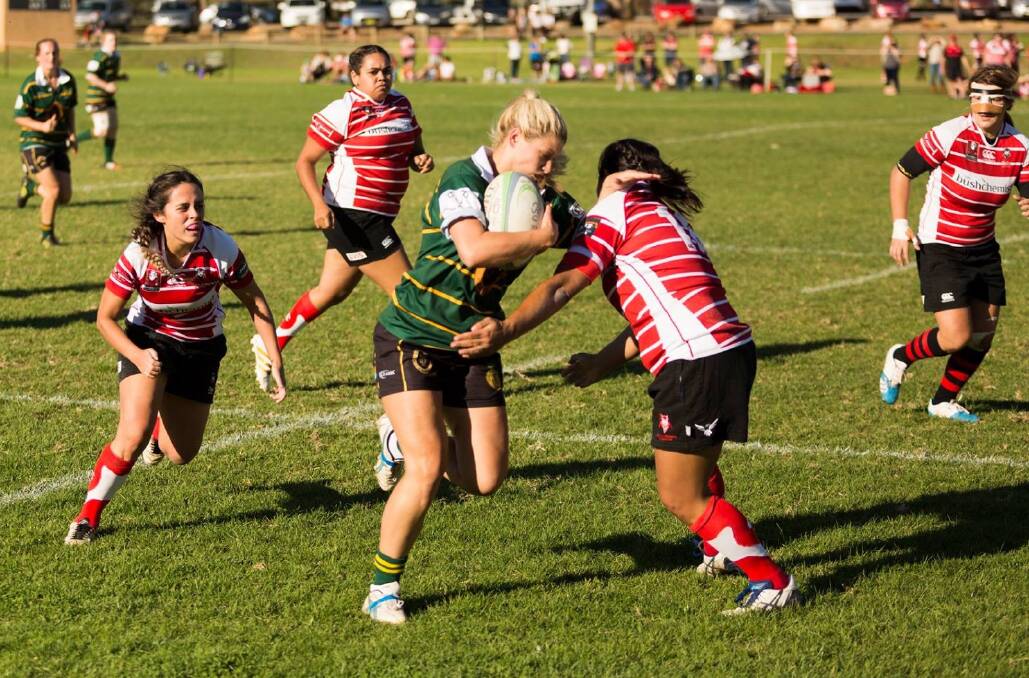 Harriet Elleman playing rugby union in Wagga Wagga.