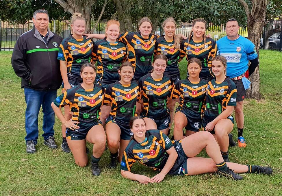 Teagan Berry (back row, third from right) and her Stingrays under 18 girls tackle side. Photo: Supplied
