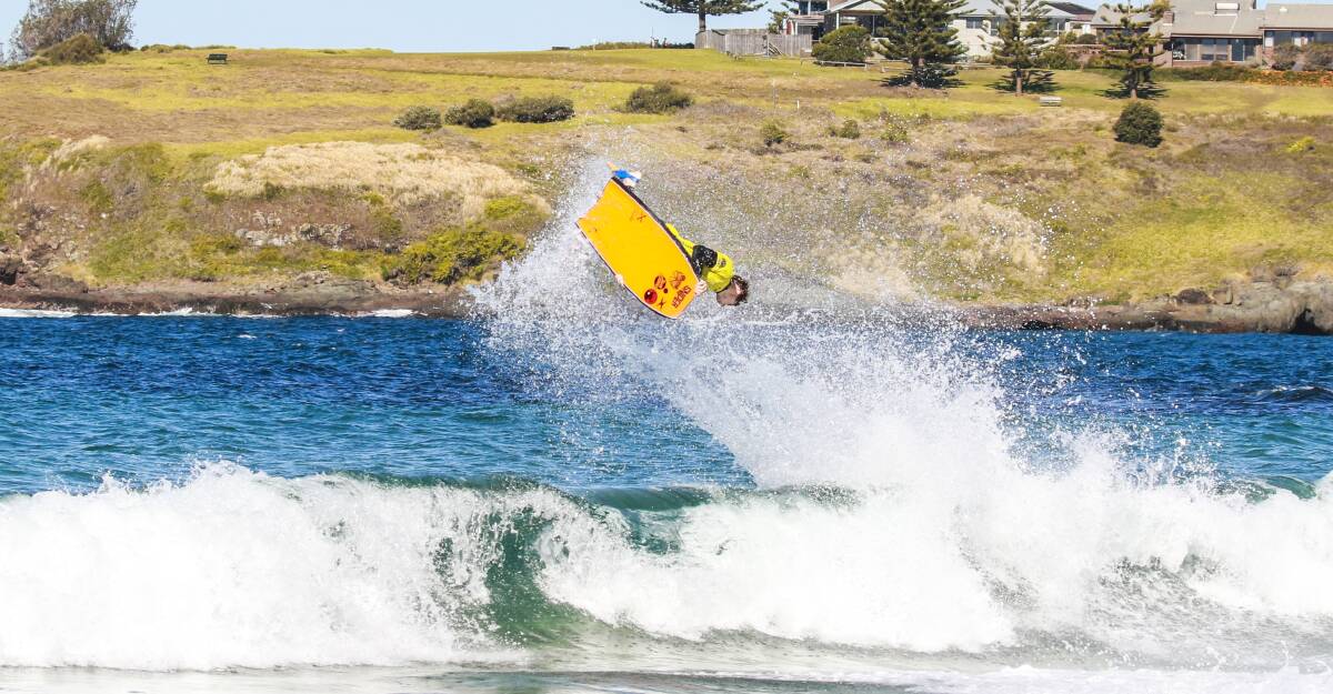 Iain Campbell (South Africa) showed why he is the reigning World Champion, hurling himself several meters above the lip of the wave in the Fling 4 Bling Airshow divisions. Photo: ETHAN SMITH/SURFING NSW