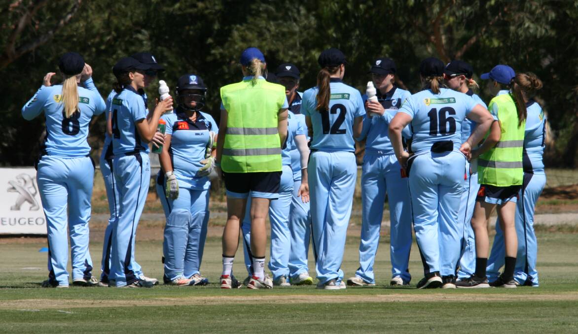 Joanne Kelly (16) and her NSW side at the Australian Country Cricket Championships.