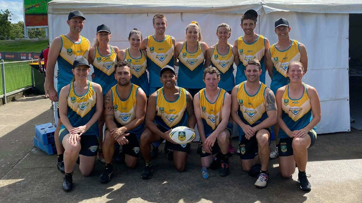 Tim Robinson (back left) and his Southern Suns' senior mixed side. Photo: SUPPLIED