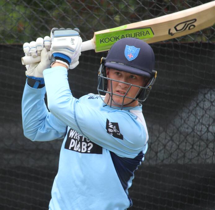 Matthew Gilkes trains with the Blues in the nets. Photo: CRICKET NSW