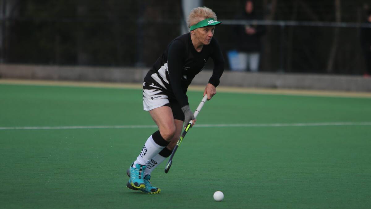 Barbara Muldoon in action for Berry during the 2020 Shoalhaven Hockey season. Photo: Robert Crawford.