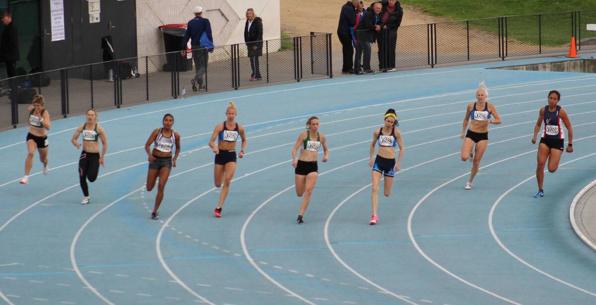 Erin Smart (third from right) competes in Melbourne. Photo: Judy Farrell 