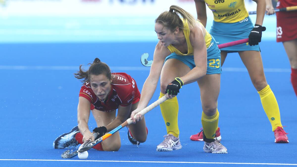 Australia's Kalindi Commerford tries to control the ball against Belgium. Photo: HOCKEY AUSTRALIA