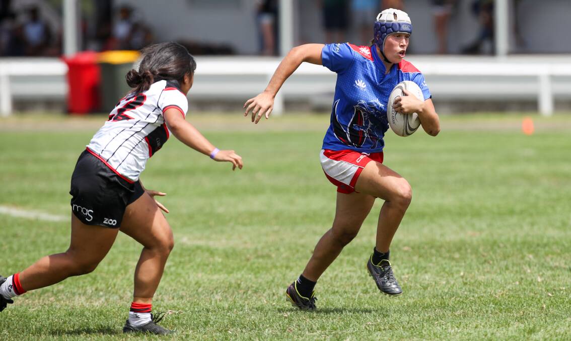 Rhiannon Byers in action for Manly at the 2018 Kiama Sevens. Photo: ADAM MCLEAN