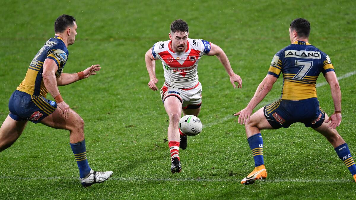 Dragons' Adam Clune puts through a kick against the Eels in 2020. Photo: Robb Cox/NRL Imagery 