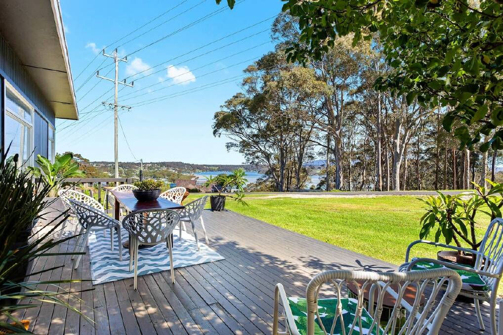 Another Airbnb recommendation was Buena Vista 62 overlooking the Wagonga Inlet, North Narooma. 