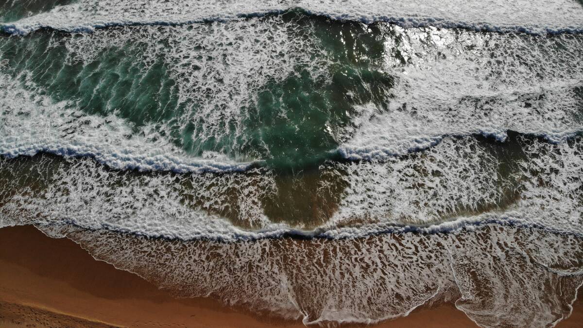PIC OF THE DAY: Weekend waves by John Hanscombe. Send photos to editor.scregister@fairfaxmedia.com.au.