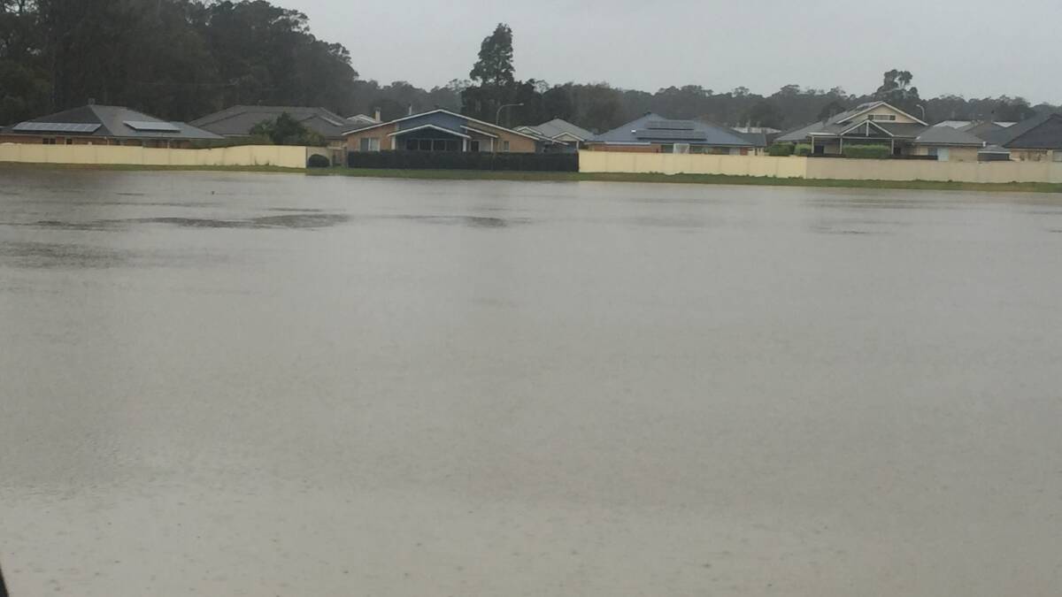 Evacuations ordered for Terara, East Nowra and North Nowra