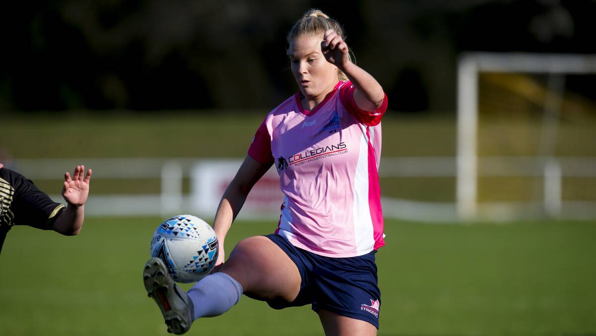 Stingrays young gun Eden Stoddard traps possession against Bankstown on Sunday. Picture: Anna Warr