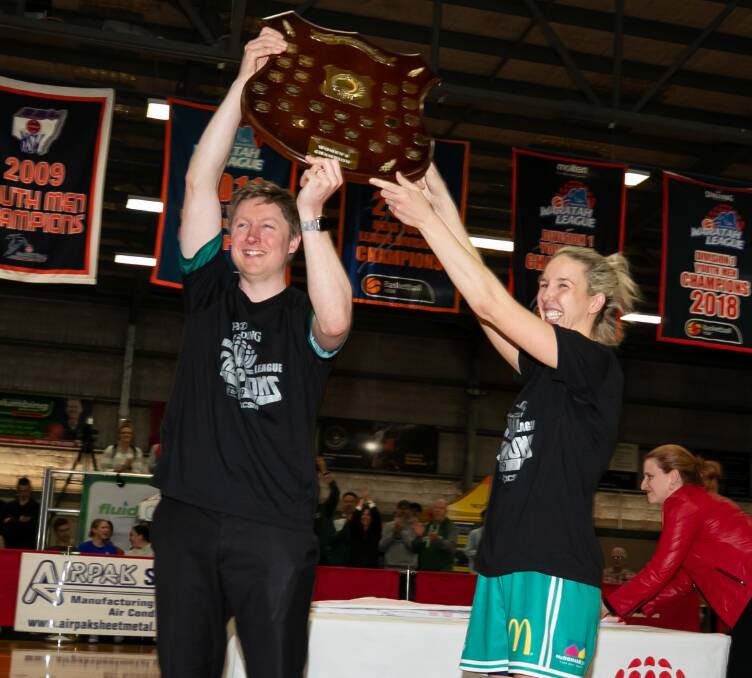 CHAMPIONS: Shannon and Jaimee Seebohm. 