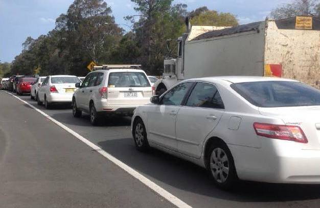 Heavy holiday traffic affecting southbound lanes on the Princes Highway approaching the Nowra Bridge.