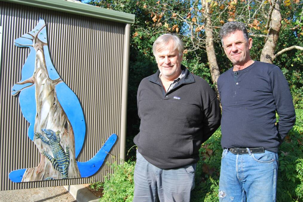 BETTER INTERNET: KVBN creator John Sinclair (left) and supporter Peter Botsman. Photo: Madeline Crittenden. 
