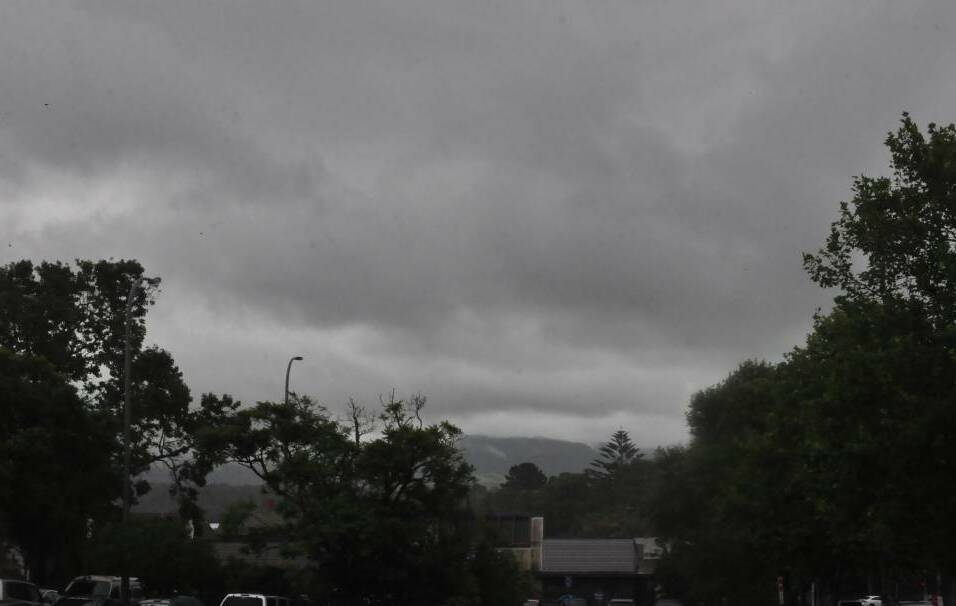 The Bureau of Meteorology said there was a chance thunderstorms will hit Nowra, Ulladulla and Kiama by midday today. 