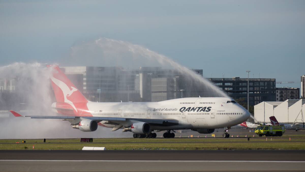 Veteran Hunter Valley pilot lands the honour of flying the last Qantas 747 to its final resting place